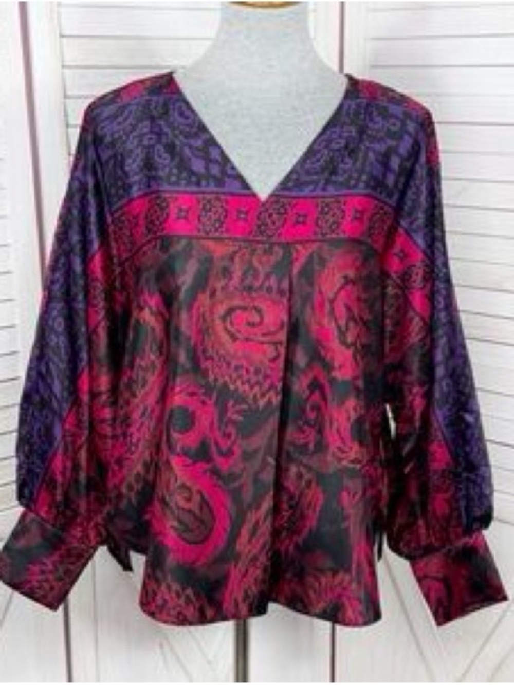 Vince Camuto Purple & Pink Dolman Sleeve Size Large